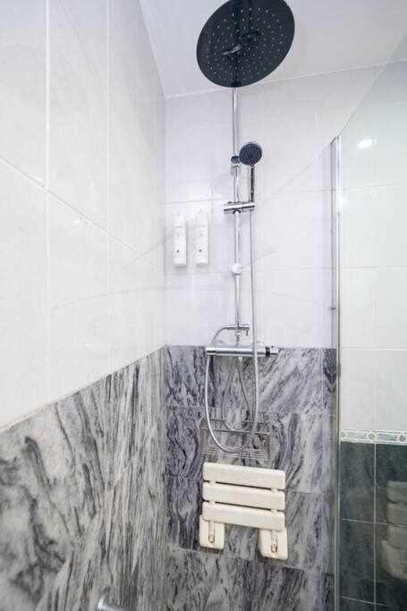 Colours Apartamento 奥维耶多 外观 照片